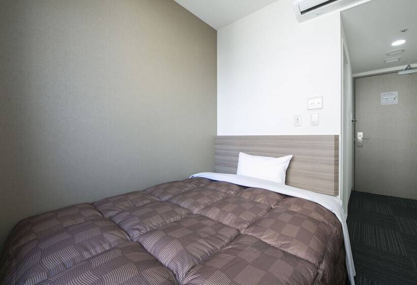 Номер Стандарт, R&b Hotel Shin Osaka Kitaguchi