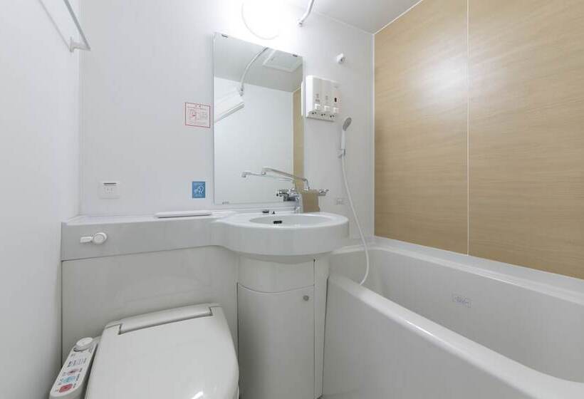 Номер Стандарт, R&b Hotel Shin Osaka Kitaguchi