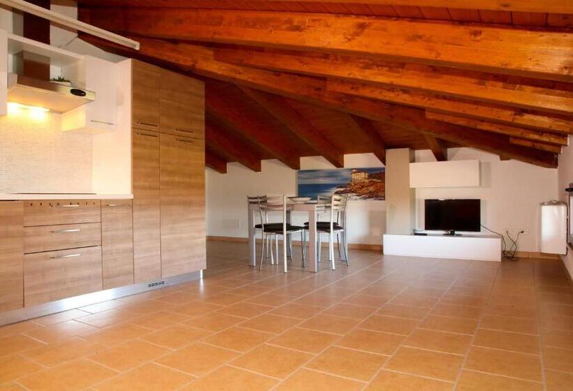 ペントハウス２ベッドルームアパート, Agriturismo San Gregorio