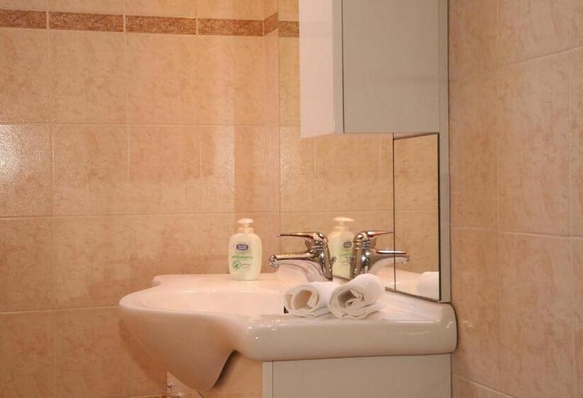 ペントハウス２ベッドルームアパート, Agriturismo San Gregorio