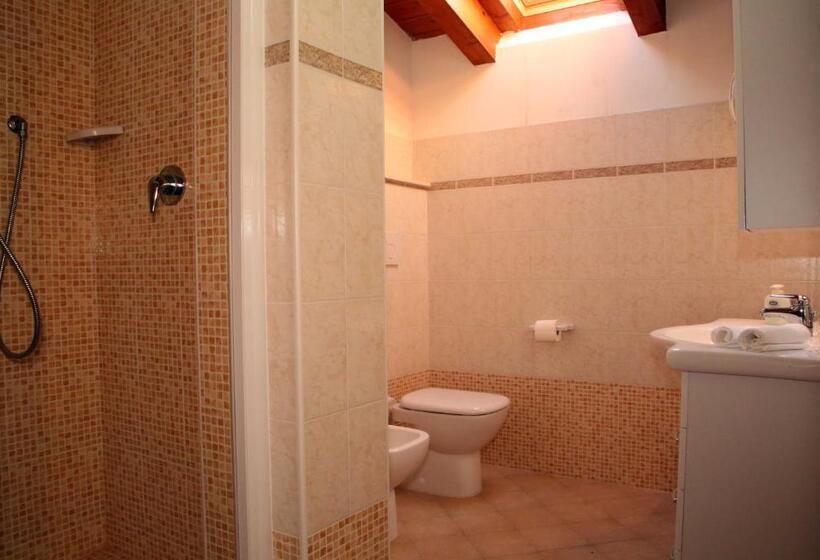 ペントハウス２ベッドルームアパート, Agriturismo San Gregorio