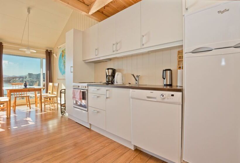 Хижина, Finsnes Gaard