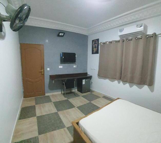 اتاق استاندارد, Résidence Abdou Diouf 1