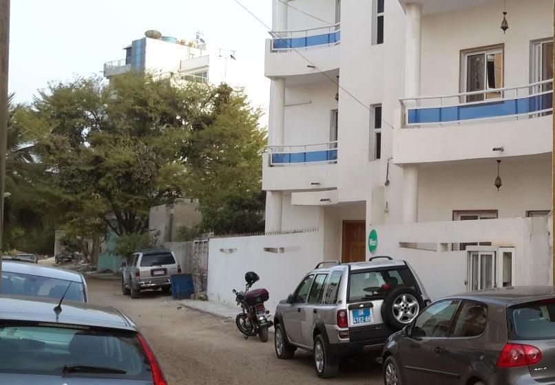 سوئیت با بالکن, Résidence Abdou Diouf 1