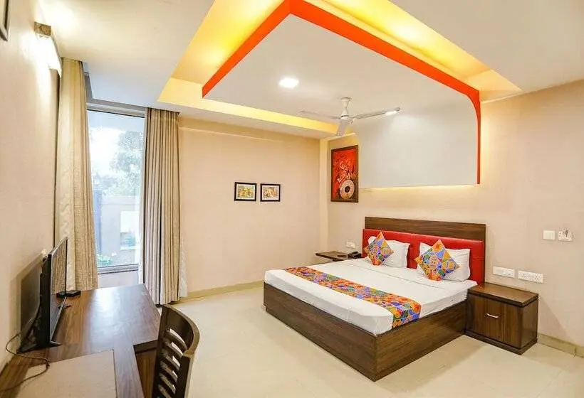 Deluxe-huone, Fabhotel Grand Olive