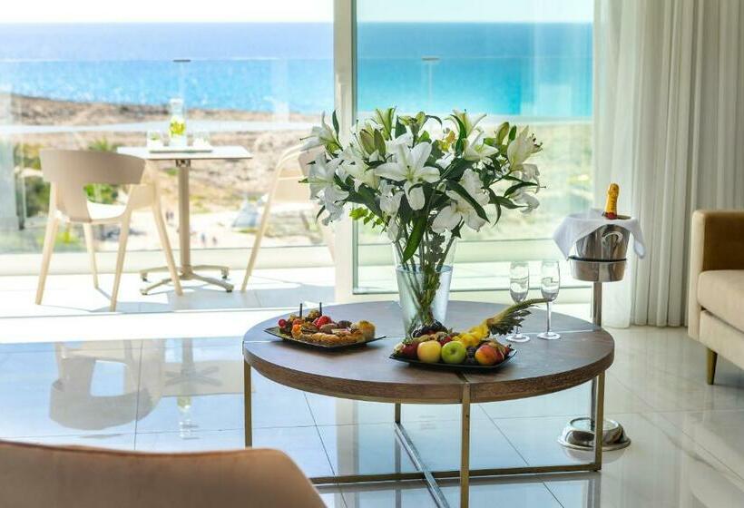 Люкс Вид на Море, Chrysomare Beach Hotel & Resort