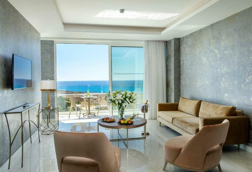 جناح مطلّ علي البحر, Chrysomare Beach Hotel & Resort