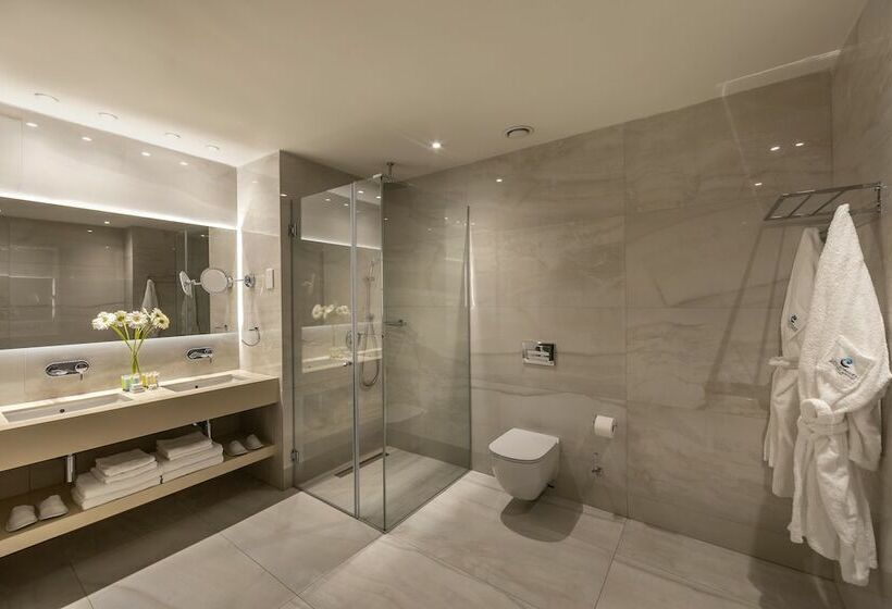 جناح مطلّ علي البحر, Chrysomare Beach Hotel & Resort