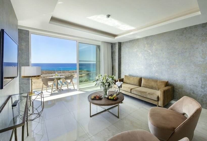 جناح مطلّ علي البحر, Chrysomare Beach Hotel & Resort