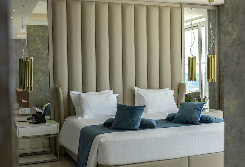 جناح مطلّ علي البحر, Chrysomare Beach Hotel & Resort