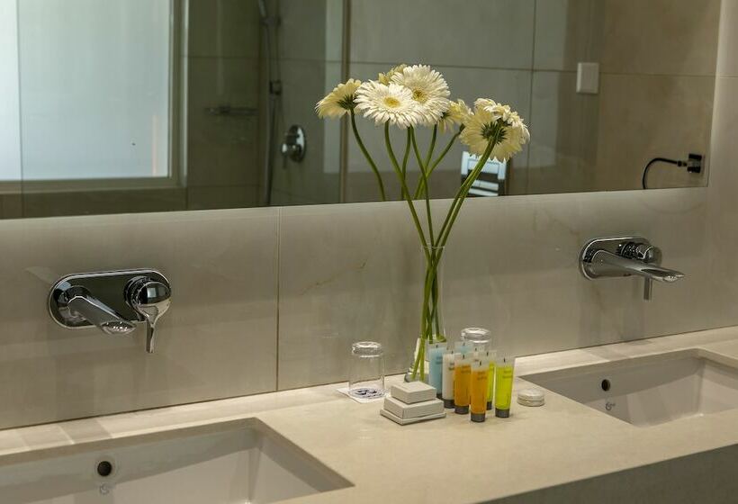 غرفة سوبيريور ذات إطلالة جانبية على البحر, Chrysomare Beach Hotel & Resort