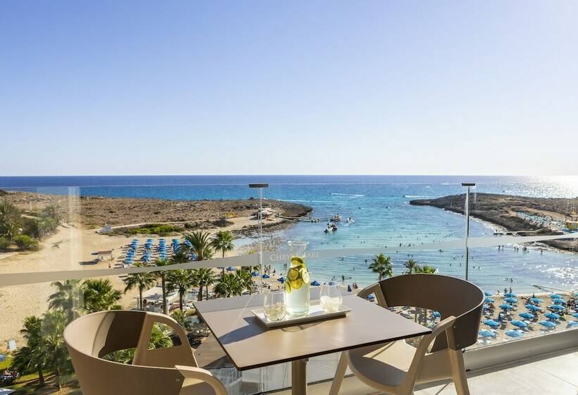 غرفة سوبيريور مطلّة علي البحر, Chrysomare Beach Hotel & Resort