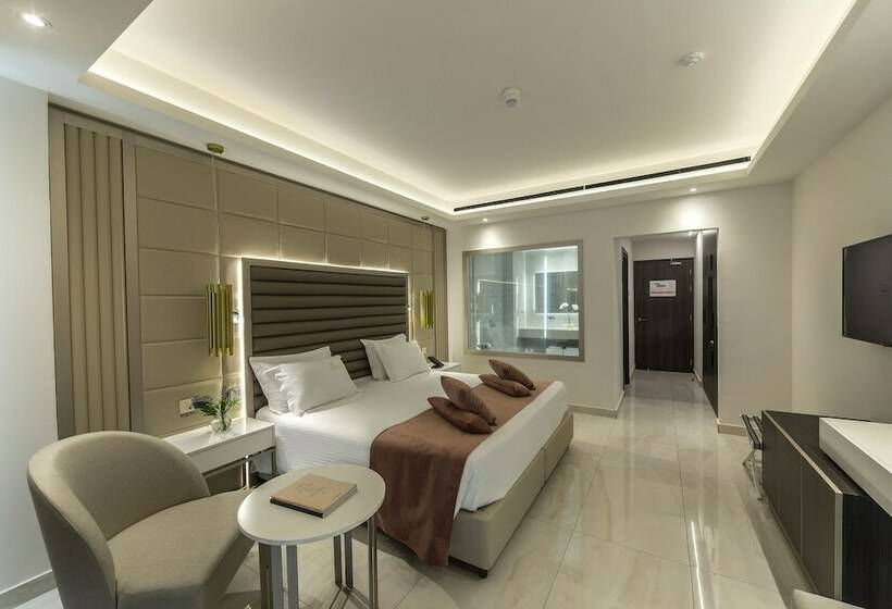 غرفة سوبيريور مطلّة علي البحر, Chrysomare Beach Hotel & Resort