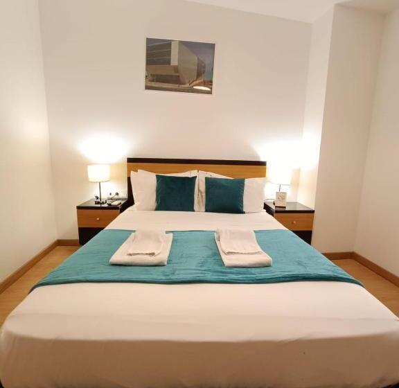 اتاق استاندارد, Invicta Porto Guest House