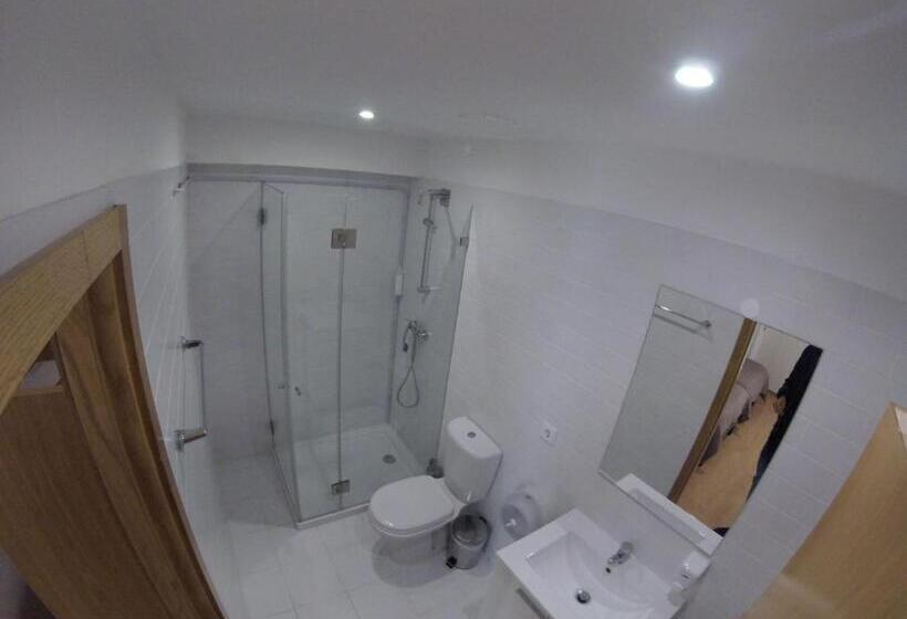 اتاق استاندارد, Invicta Porto Guest House