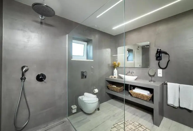 Deluxe-studio, Monte Das Alpenduradas