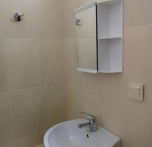 غرفة قياسية, Panorama Rooms