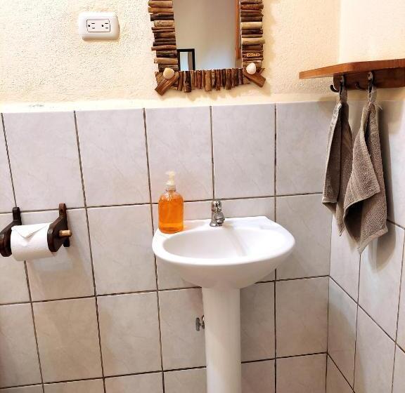 スーペリアールーム, El Belga Loco