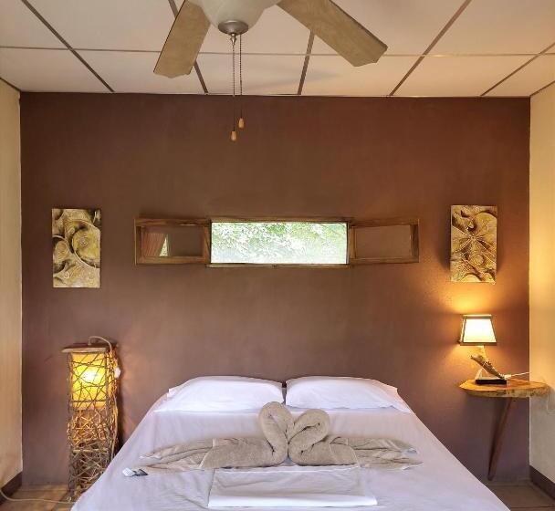 スーペリアールーム, El Belga Loco