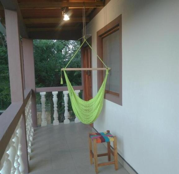 スーペリアールーム, El Belga Loco