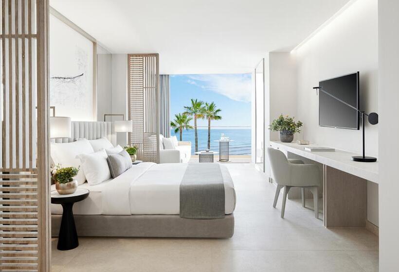 سوییت جونیور لوکس با چشمانداز دریا, Ikos Andalusia