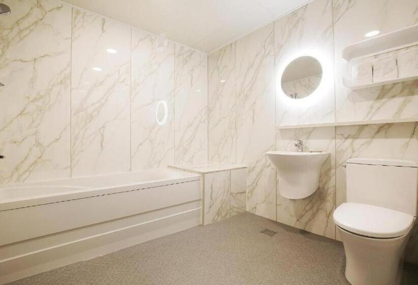 豪华房间, Urban Stay