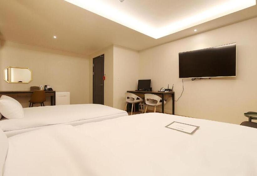 豪华房间, Urban Stay