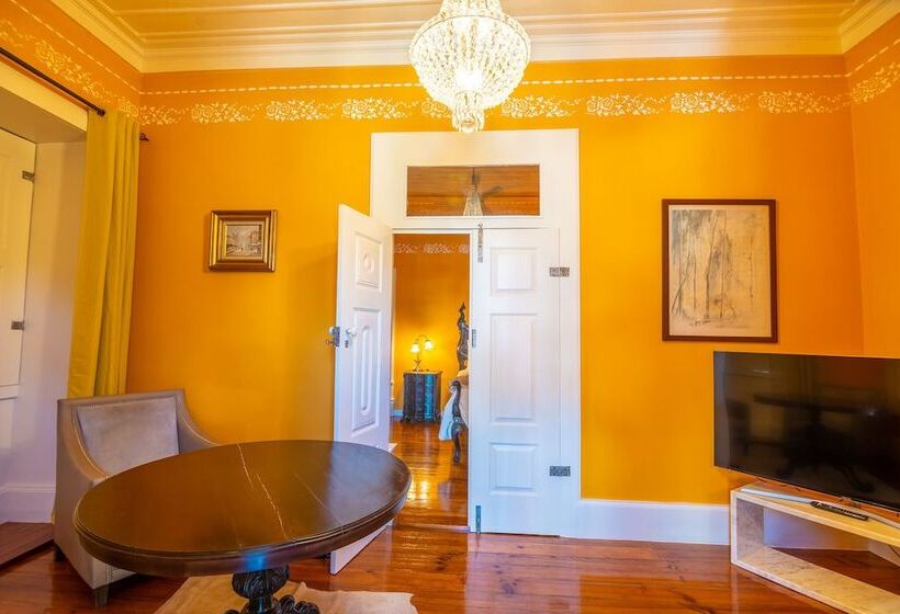 Президентский Люкс, Casal Palace