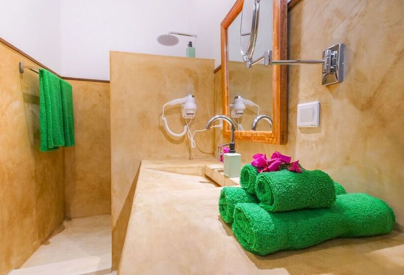 إستوديو قياسى, Uvivu By Jambiani Villas