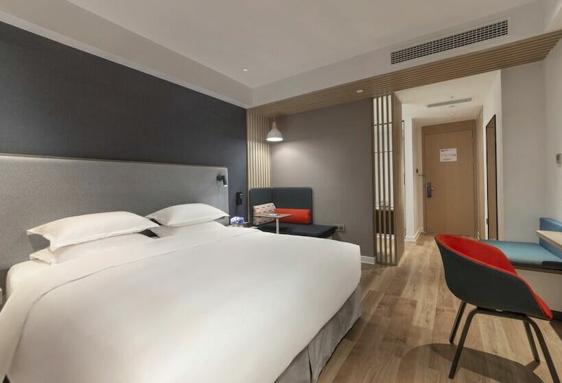 ダブルベッドスタンダードルーム, Holiday Inn Express E Mei Qiliping By Ihg