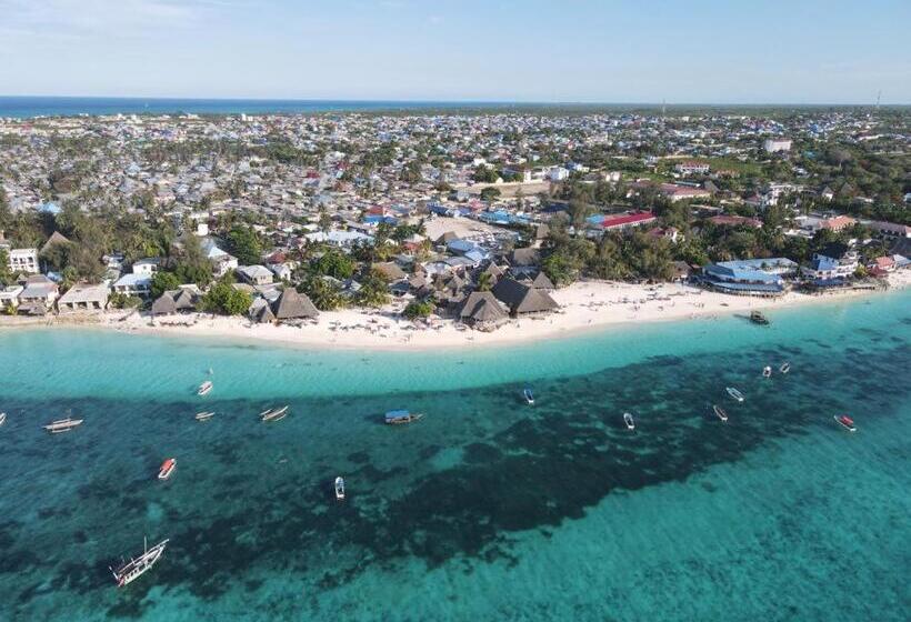 חדר סטנדרט עם מרפסת, Siri Beach Lodge