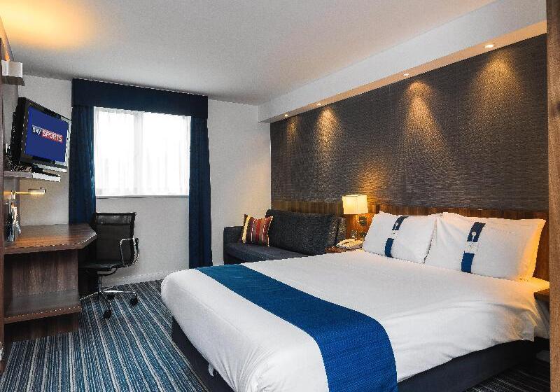스위트 킹사이즈 침대, Red Roof Inn Flint