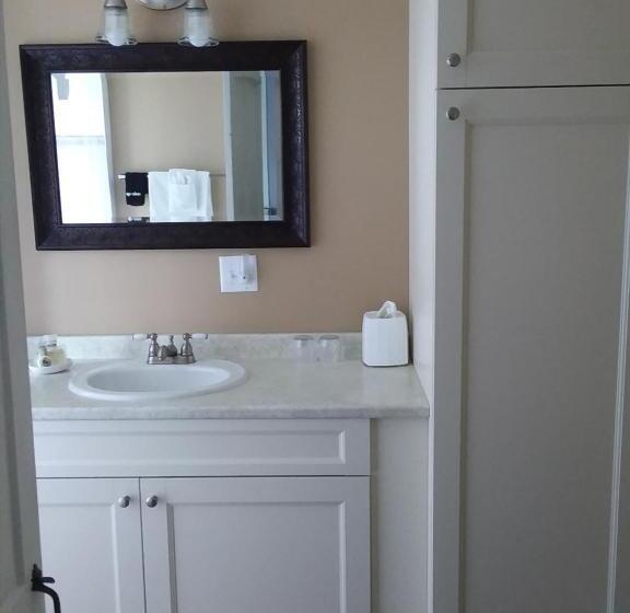 Номер Стандарт, Benjamin Prescott Inn