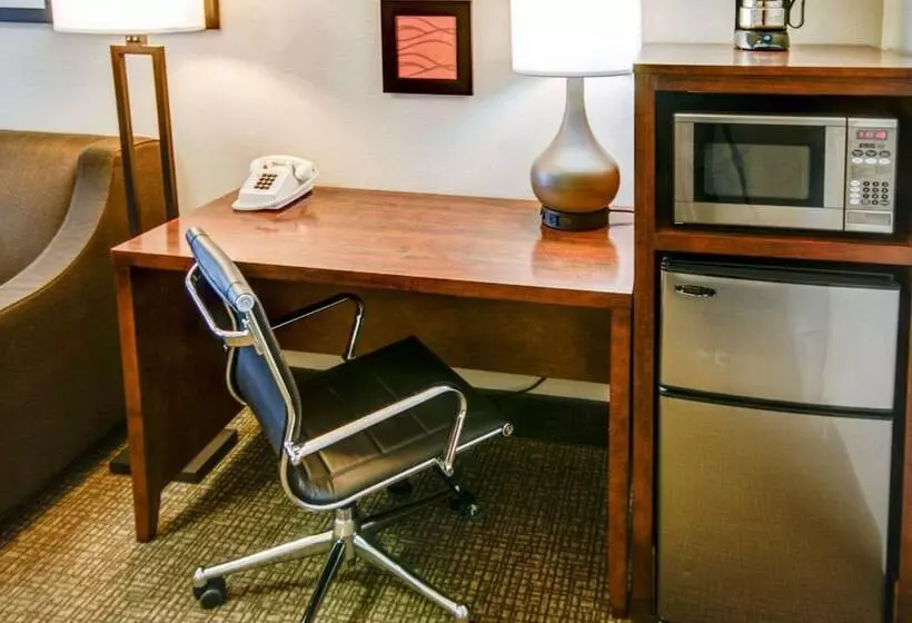 ダブルベッドスタンダードルーム, Comfort Inn Redding Near I 5