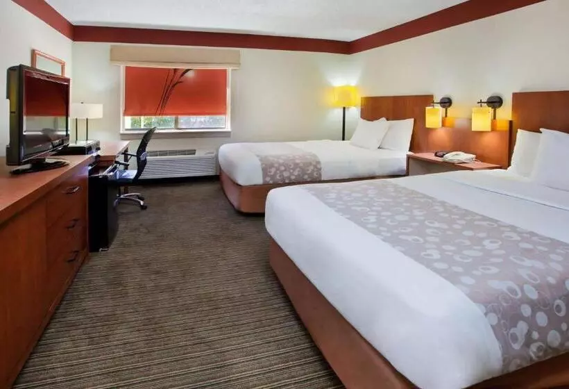 Deluxe-huone, Travelodge By Wyndham Columbus State University