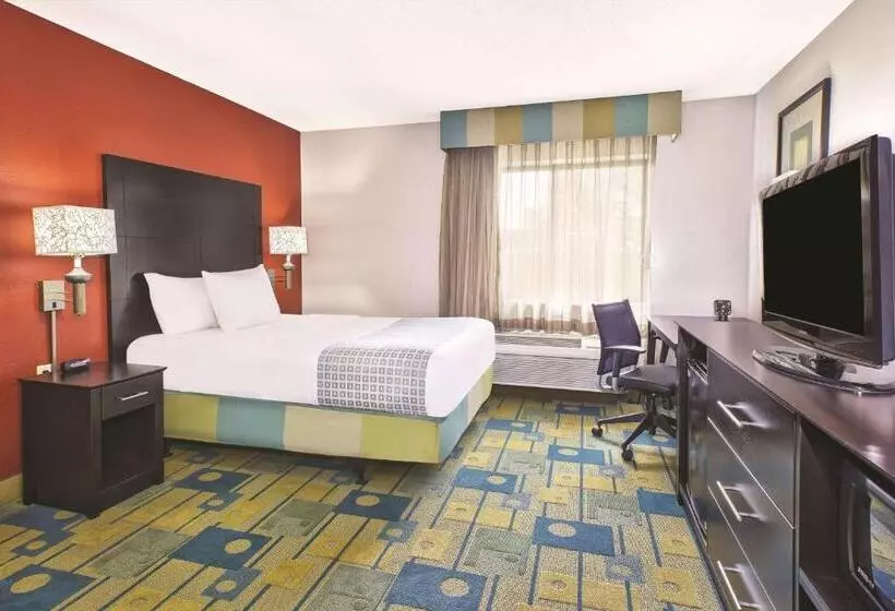 身障者適用ダブルベッド付きスタンダードルーム, La Quinta Inn By Wyndham Toledo Perrysburg