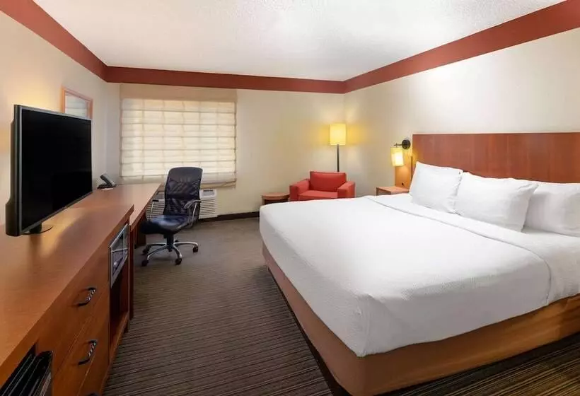 デラックスルーム, Spark By Hilton Savannah Midtown
