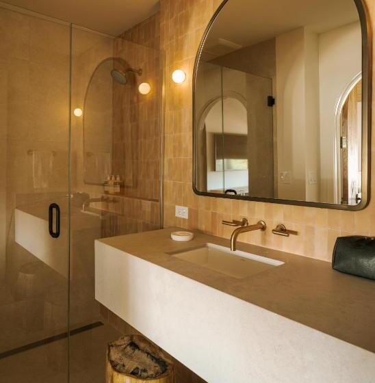 غرفة قياسية سرير كينج, Sonder Woods Cove