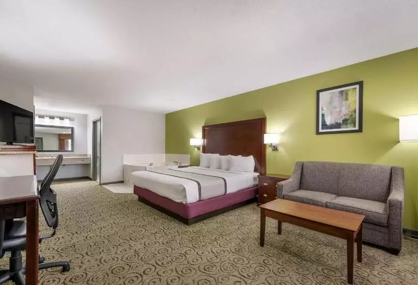 キングサイズベッドのスイートルーム, Surestay Hotel By Best Western Deer Park