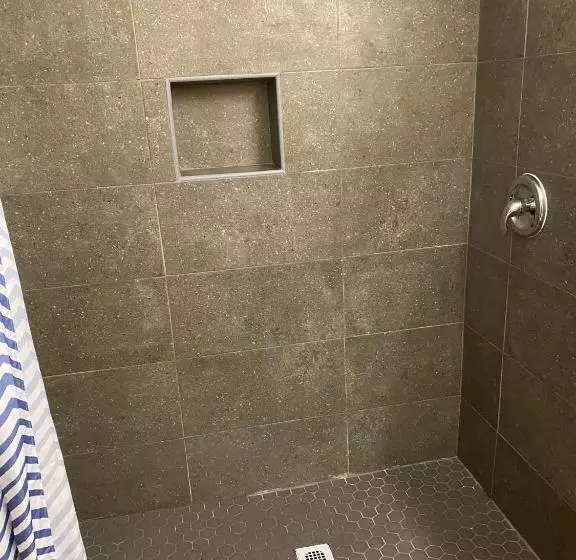 キングサイズベッドのスタンダードルーム, Texas Inn And Suites Raymondville