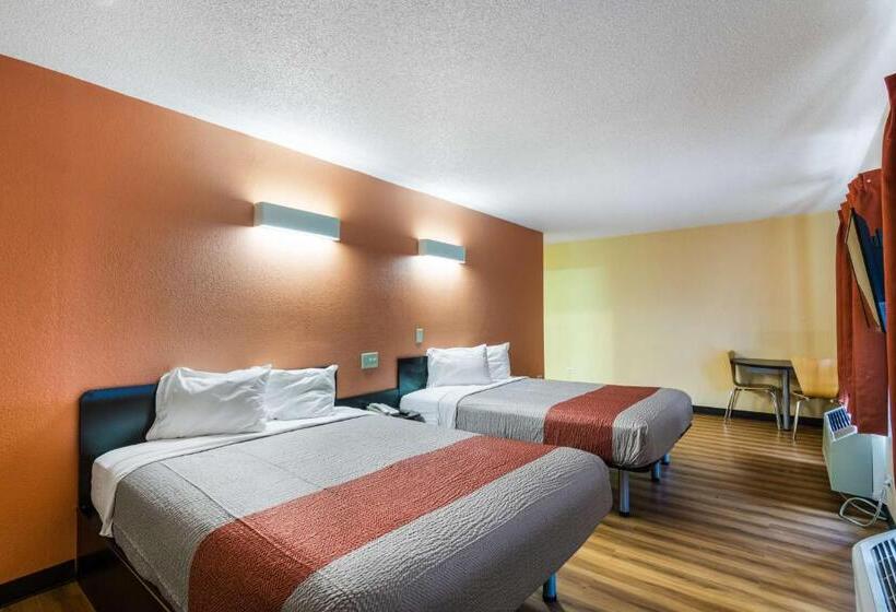חדר סטנדרט, Motel 6libertyville, Il