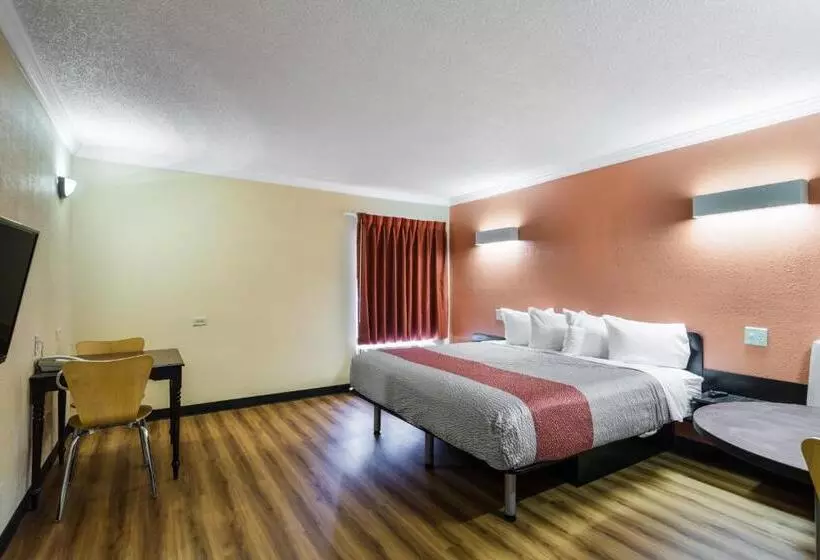 Deluxe-huone King-vuode, Motel 6libertyville, Il