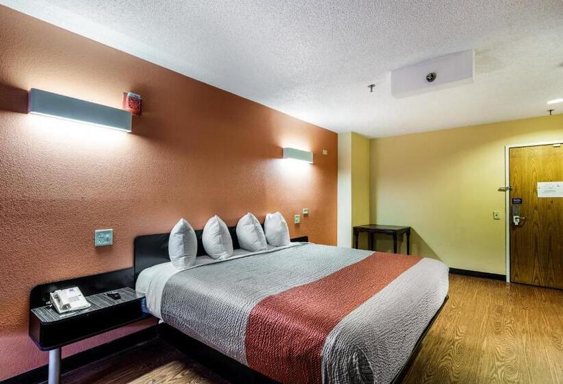 Номер Deluxe Кровать Кинг, Motel 6libertyville, Il