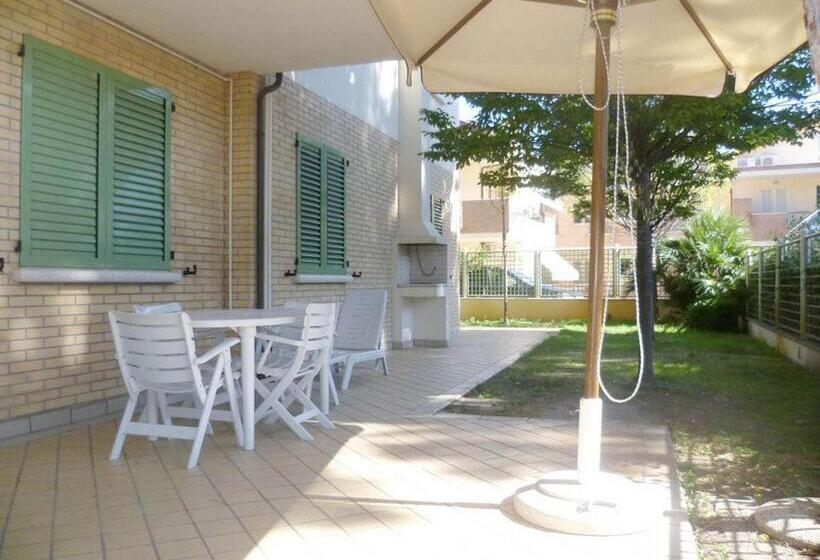 低层单卧公寓, Residence La Rotonda