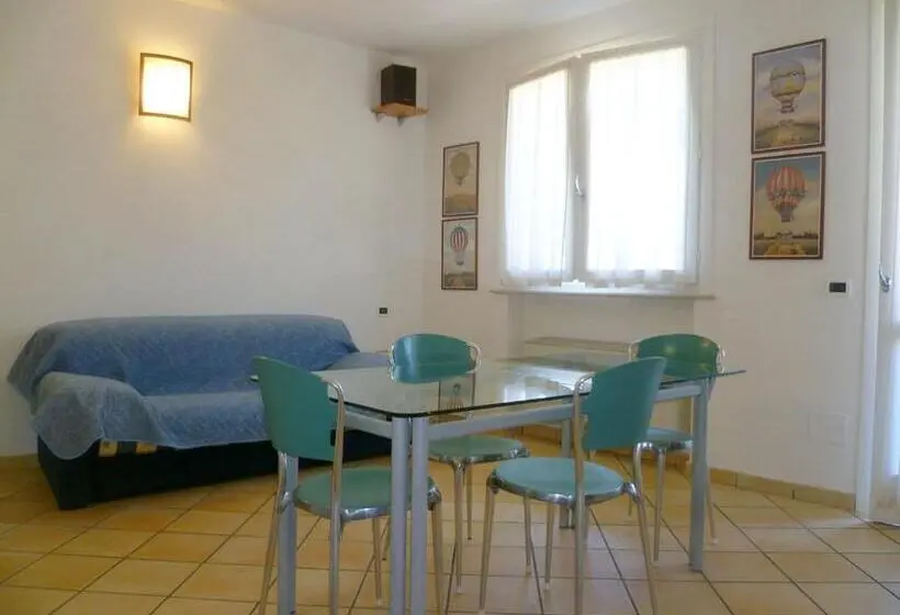 Huoneisto 1 Makuuhuone, Residence La Rotonda