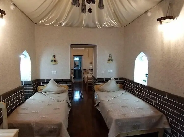 Chambre Standard, Carousel