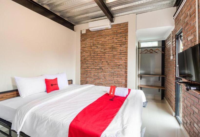 豪华房间, Reddoorz Syariah @ Babadan Baru Jakal