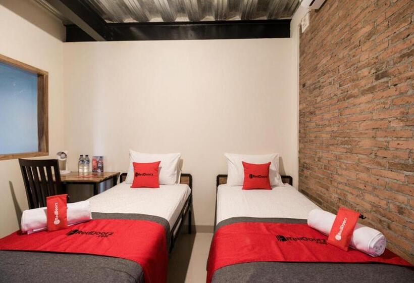 标准间, Reddoorz Syariah @ Babadan Baru Jakal