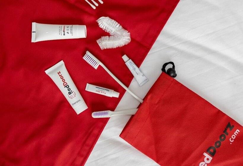 豪华房间, Reddoorz Syariah @ Babadan Baru Jakal