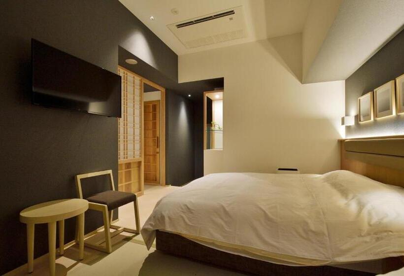 غرفة قياسية, The Chelsea Breath